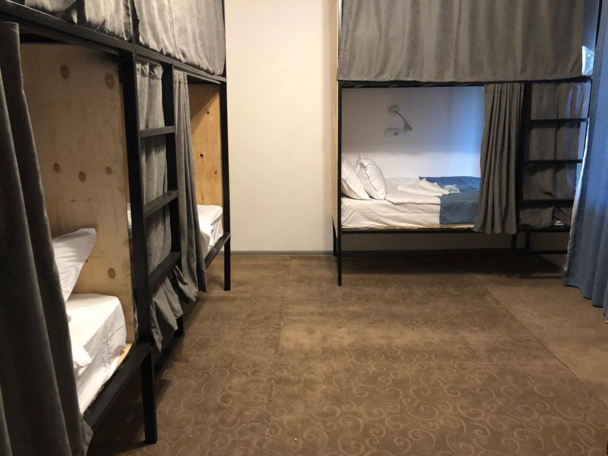 Sunny Hostelティビリシ エクステリア 写真