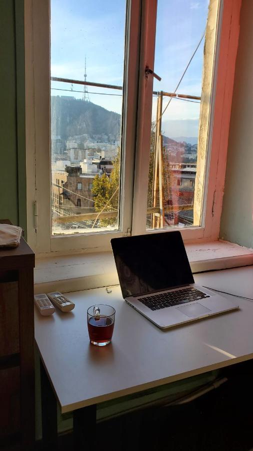 Sunny Hostelティビリシ エクステリア 写真